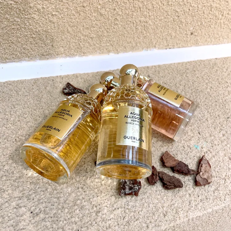 嬌蘭花草水語淡香精木質調新作，75ml／4800元、125ml／6500元、200ml補充瓶／7850元。。張家玲攝