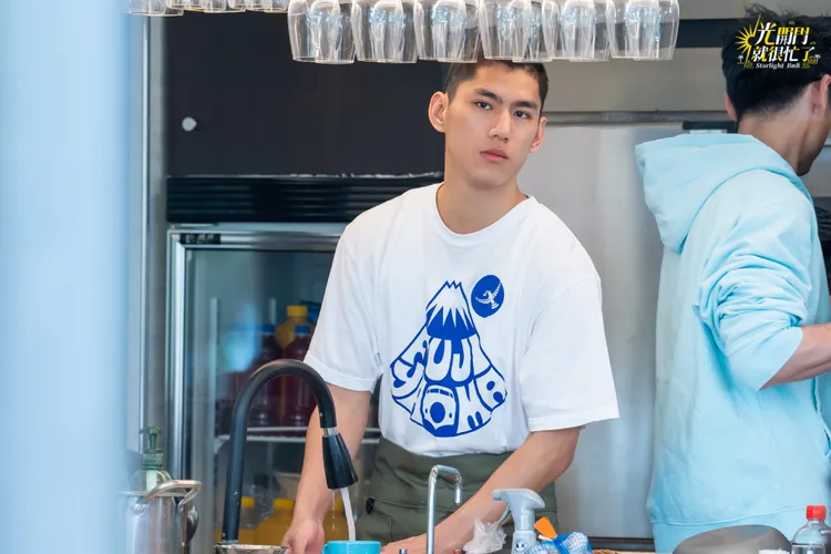 金馬男配朱軒洋憂脫褲全都錄。TVBS提供