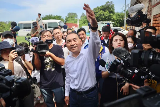 《商周》小編酸侯友宜遭國民黨圍攻　綠委：大市長欺負小編