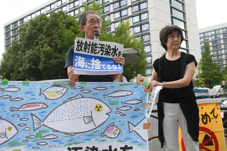 新華社