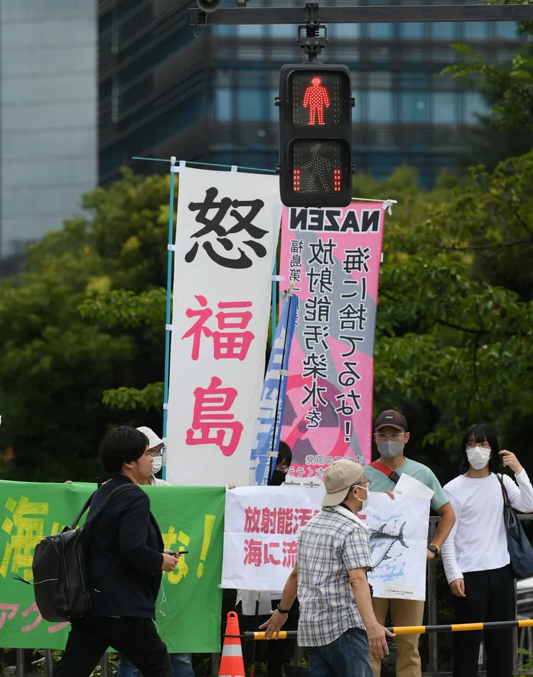 新華社