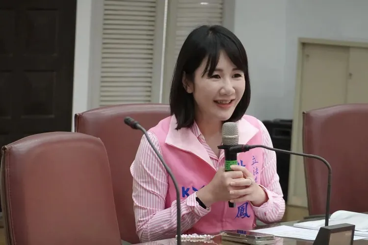 立委謝衣鳳。翻攝謝衣鳳臉書