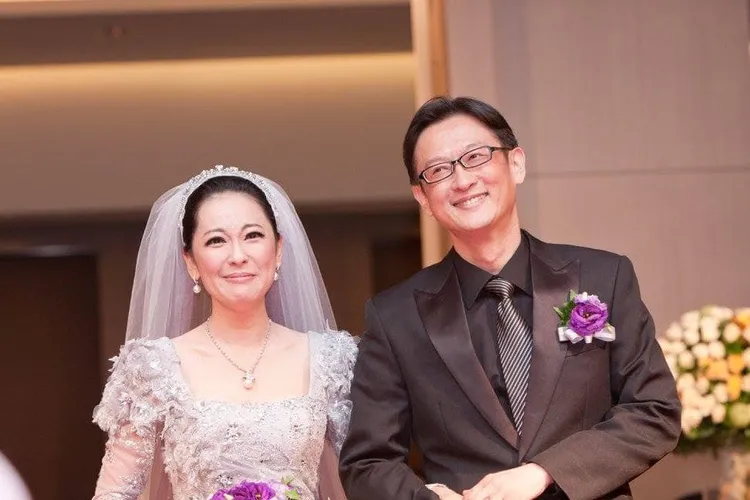 況明潔（左）和老公麥可已結婚12年。翻攝況明潔臉書