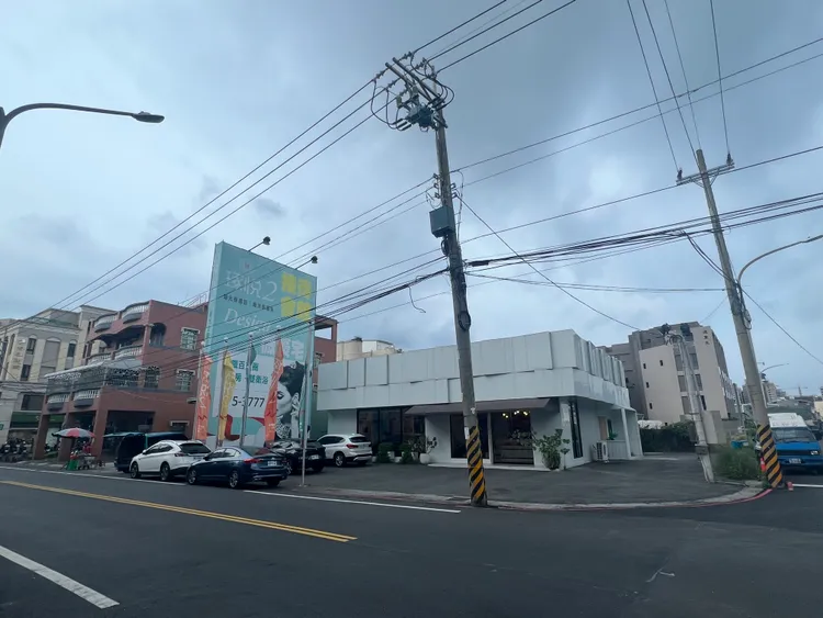 仁武區具備人口紅利與產業建設，屬於高雄指標蛋白區。葉家銘攝