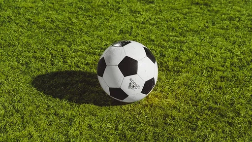 「出來打球你當球」是真的　烏戰俘揭俄軍球賽：我不斷被踢像是顆足球