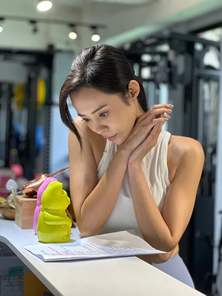 康茵茵又有新作。《慾望七人行》提供