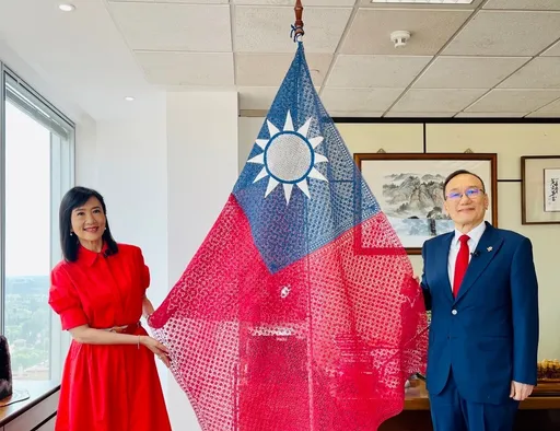 方念華走訪「世界盡頭」 領悟「不一樣的新人生」