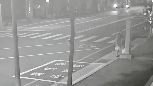台南大媽在赤崁樓立碑寫字貼紙條 落網竟曝「土地都我的!」警方驚呆了