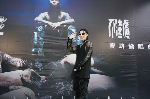 安迪帥兒親曝混血辣妻痛到在地上打滾 見到愛子:感謝能活著見證這一切