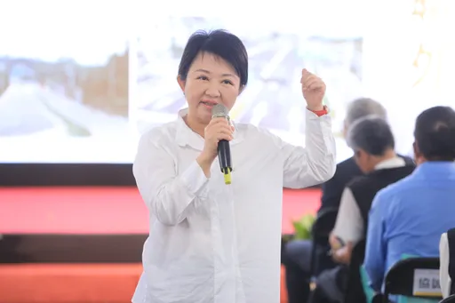 台中市長盧秀燕新冠確診 出現3症狀!將採「0+n」自主健康管理