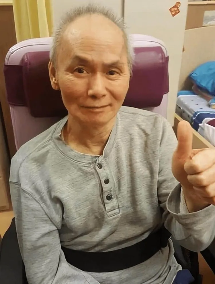 友人幫劉家輝慶祝68歲生日。翻攝自劉力持微博