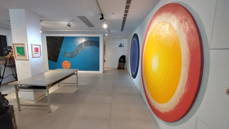 蕭勤基金會聲稱，蕭勤已將所有作品捐贈基金會。凃建豐攝