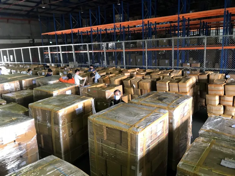 查獲180噸第三級毒品「卡痛」。調查局提供