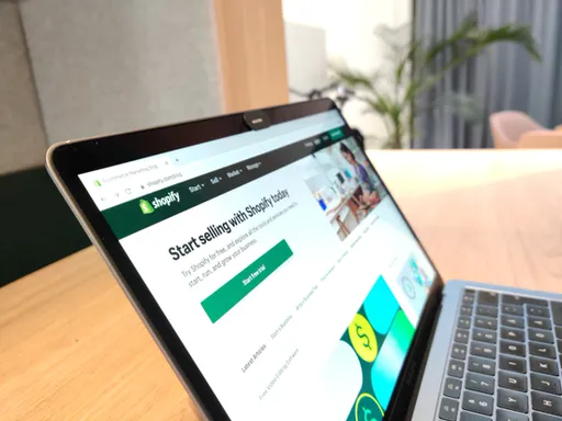 導入 Solana Pay 支持 USDC 支付！來看電商 Shopify 在加密貨幣領域的佈局