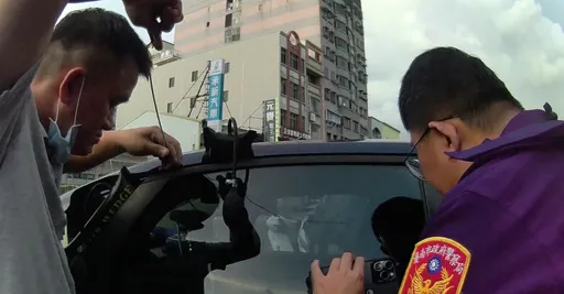急智片｜台南1歲女童反鎖車內！看到警察更崩潰　這首兒歌解虛驚