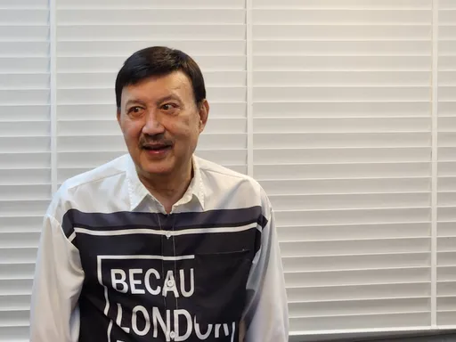 余天開轟館長！批「翻臉像狗一樣」：也不看老哥跟你的交情