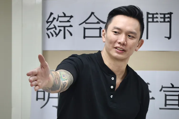 黃育仁為格鬥棄高薪。林林攝