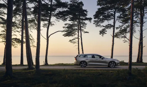 2024年式Volvo V60 B3 Plus上市 限量優惠179萬元再送8萬元豪華配備