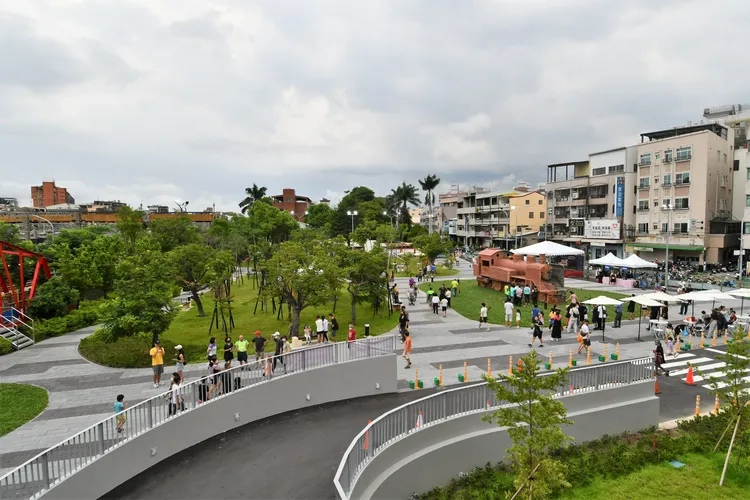 彰化後火車站廣場。縣府提供