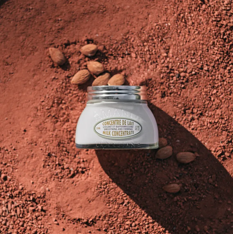 歐舒丹杏仁緊膚凝霜，200ml／2380元。品牌提供