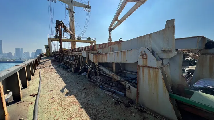 聯利輪原本載運鋼材。高雄分署提供