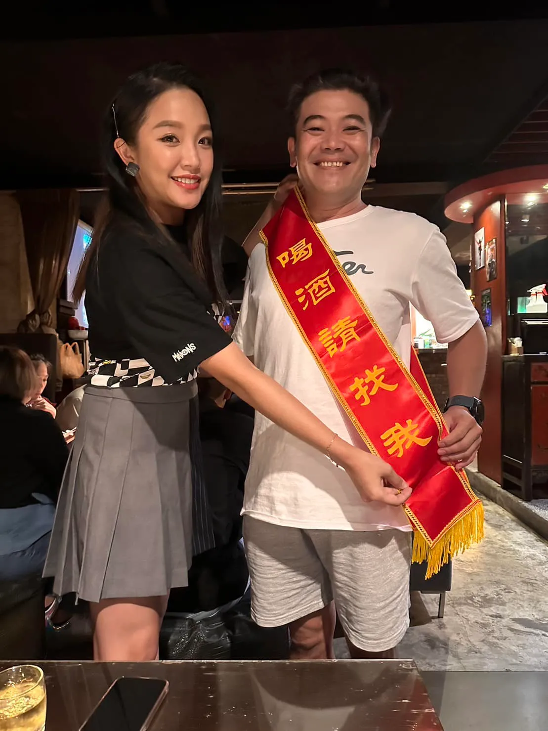 馬國畢傳出酒駕遭逮,對照他日前揹的擋酒部隊值星帶超諷刺。翻攝自馬國畢臉書