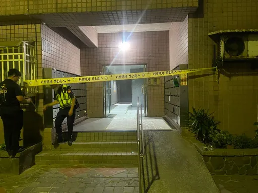 少女惊爆「奶奶躲冰箱都不出来」　警一开惊见骇人这幕！背后原因很心酸