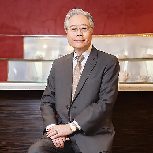 兆豐金董座雷仲達8月起提高育兒補助 爭取加薪至少4%