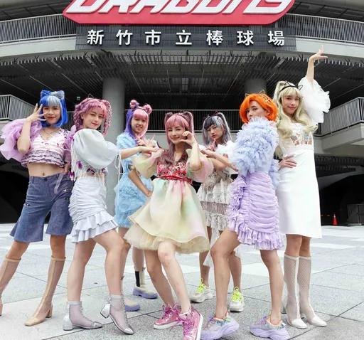 徐千晴為公益無酬參與舞台劇　化身女團團長大跳性感舞蹈卻慘遭網路霸凌