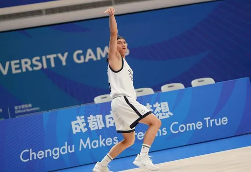 高錦瑋參加CBA試訓沒下文 卻在世大運男籃打爆中國兩狀元