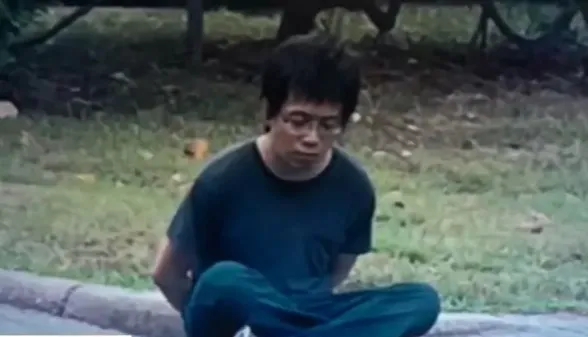 警方隨後在校園內逮捕了行兇的中國博士生紀泰雷。翻攝WRAL