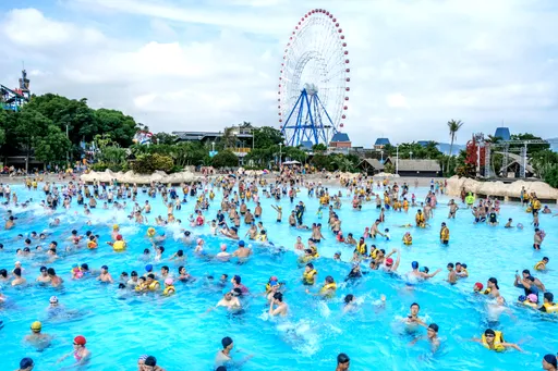 台中麗寶9月大優惠 這2種職業水陸樂園及摩天輪都低於半價