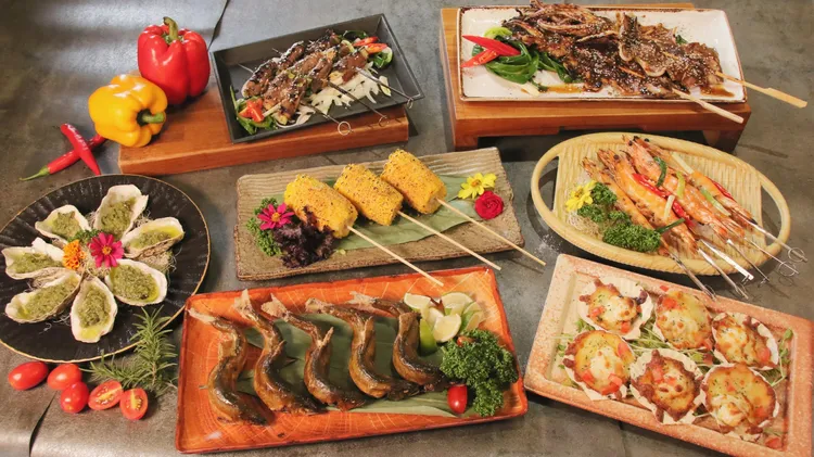 麗寶福容推出中秋限定BBQ，還有偶裝歡樂桌邊秀。業者提供