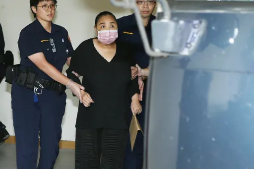 陳盈潔2度嘔吐抱病入獄! 上囚車畫面曝光