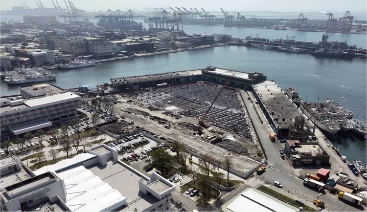 前鎮漁港施工中。漁業署提供