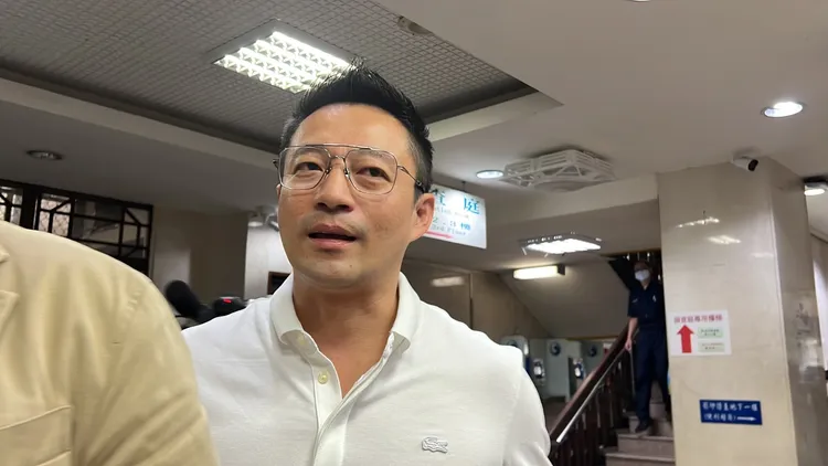 汪小菲出庭應訊。陳彩玲攝