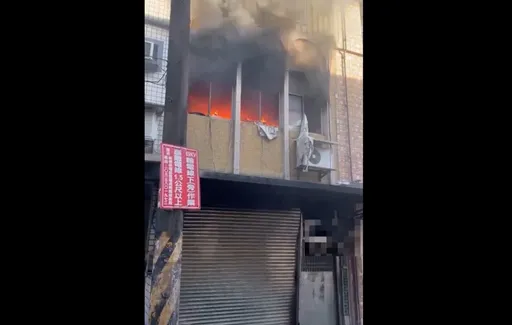桃園平鎮3樓透天厝清晨惡火 70歲老翁被燒成焦屍