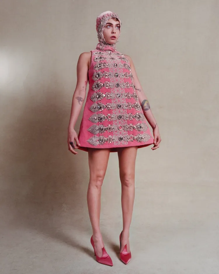 Cara Delevingne。翻攝W Magazine IG