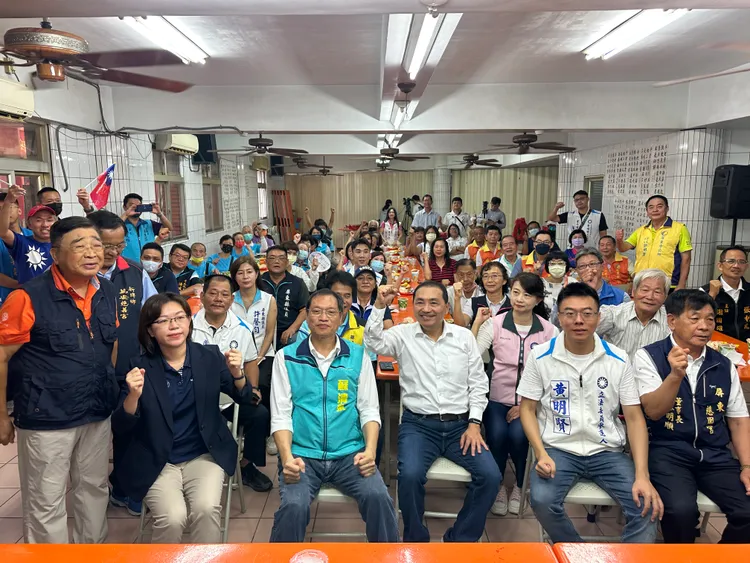 侯友宜今天到屏東拜訪。翻攝畫面