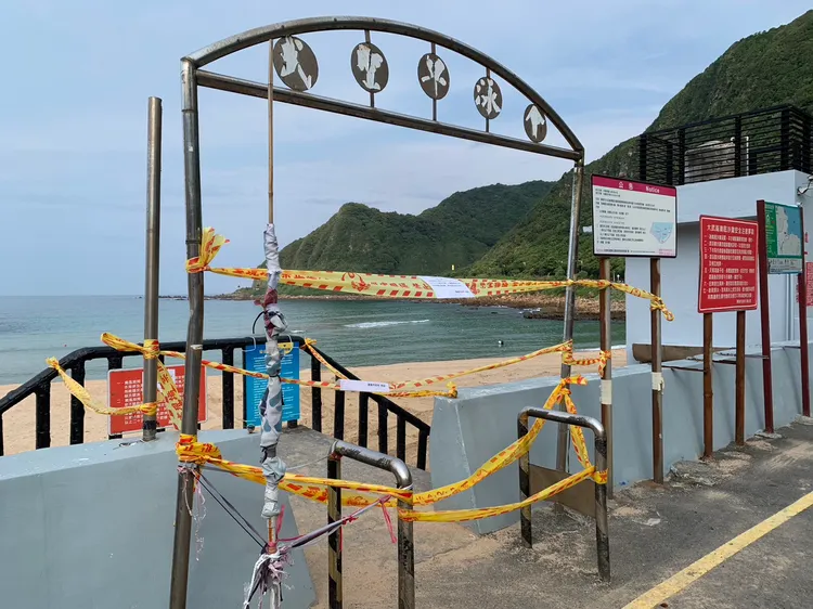 基隆市府在溺水案發生後，緊急宣布周邊水域暫停開放一周。記者葉先鵬攝