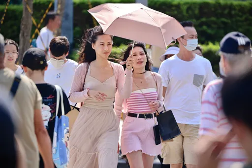 午後3地雷雨開炸！西太平洋雙颱接力　下週三起水氣增多
