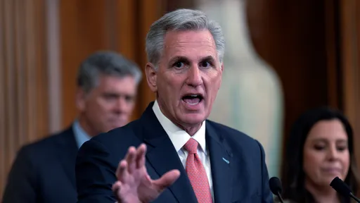 麥卡錫：對拜登彈劾調查是「之後自然步驟」