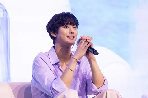 「始祖鳥」安孝燮脫了!巡演唯一獨厚台粉 露精壯肌肉熱舞繞場