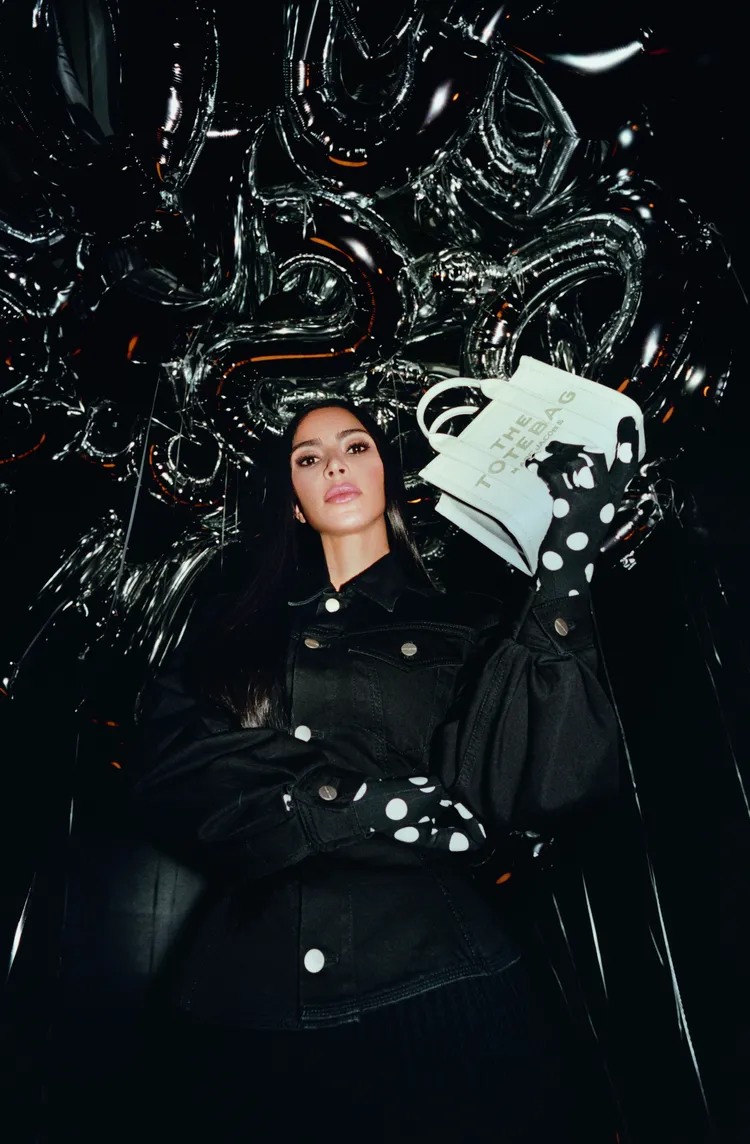 金卡達夏拍攝MJ秋冬系列全球廣告。品牌提供