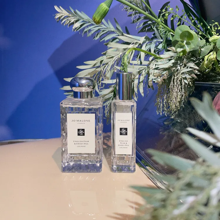 Jo Malone英國梨與甜豌豆香水，30ml／2800元、100ml／5600元。張家玲攝