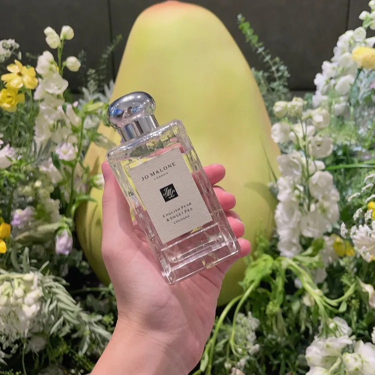  Jo Malone英國梨與甜豌豆香水。張家玲攝