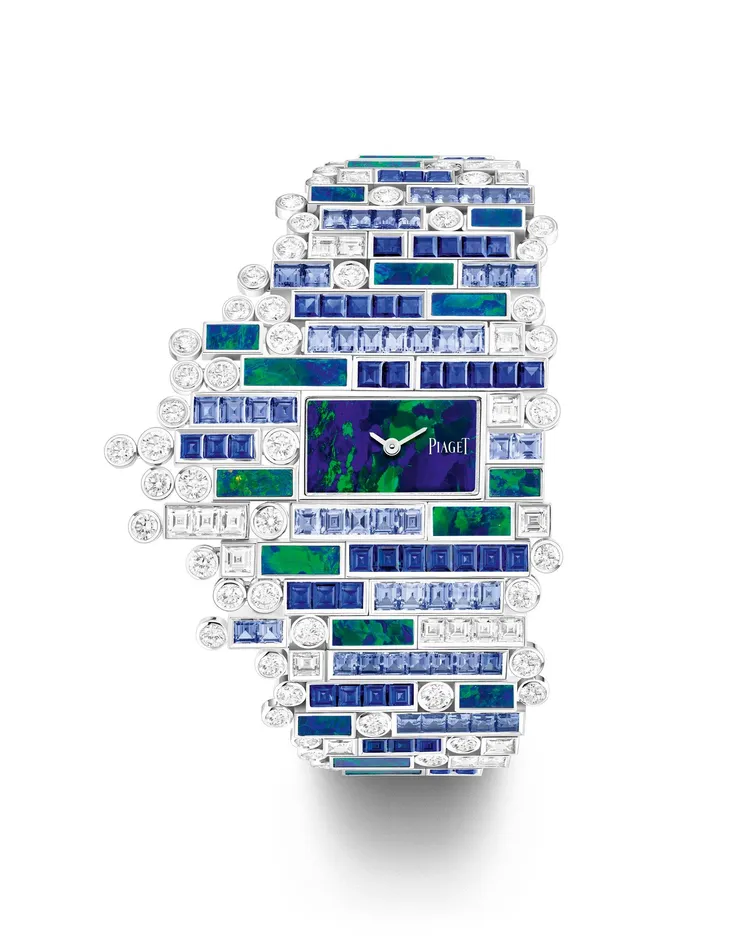 Wings of Light 18K白金黑蛋白石藍寶石珠寶腕錶，約1800萬元。品牌提供