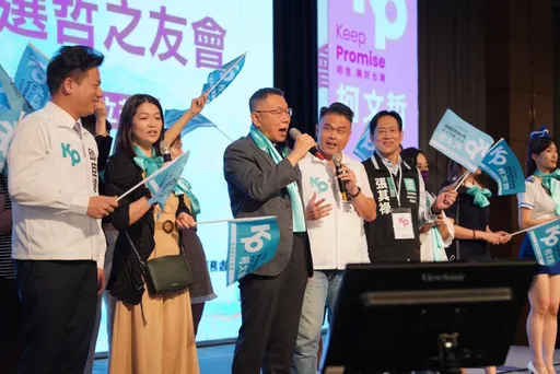 柯文哲拋2030再生能源40% 他酸「柯學奧秘」:政策包牌連過去的自己都包