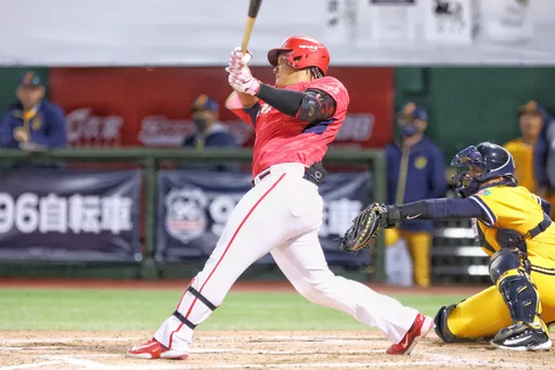 吉力吉撈.鞏冠單場炸4打點 率味全龍砲擊統一獅