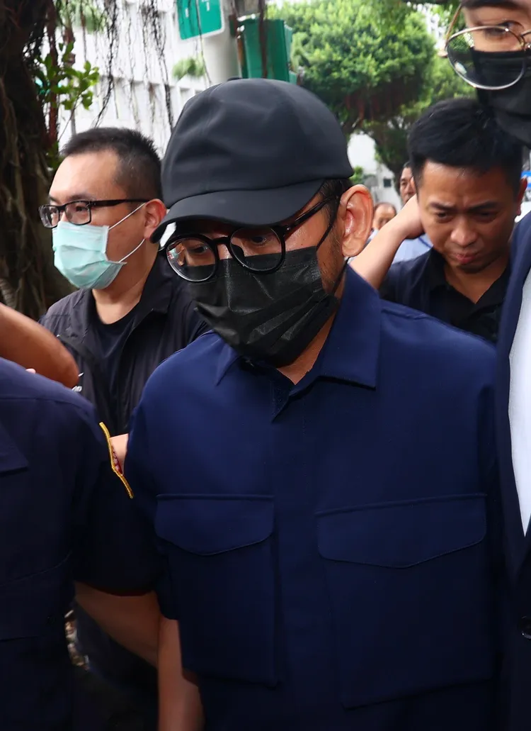 黃子佼的鬍鬚明顯。彭欣偉攝